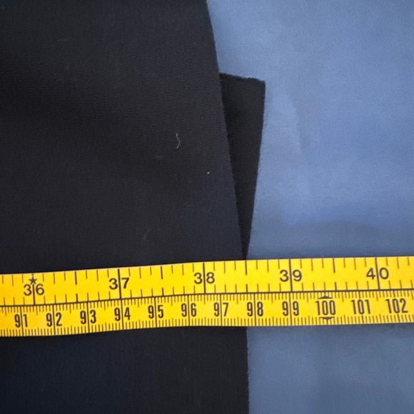 Elegant Black Dress - Picture 8 of 8